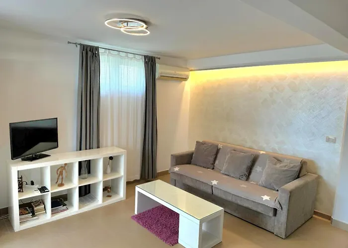 Villa Ax
